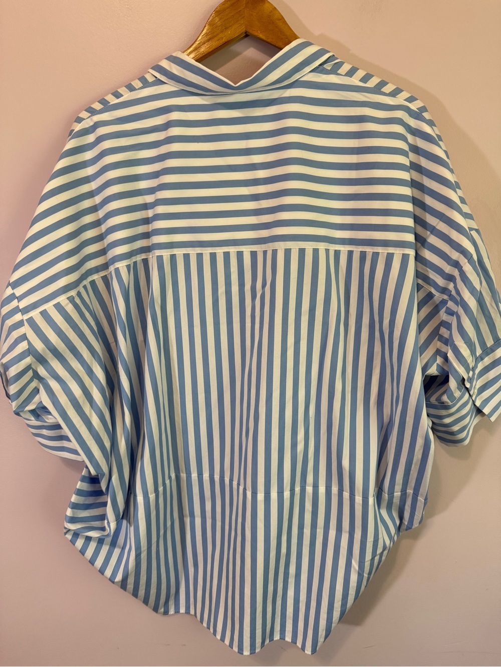 Banana Republic Blue and White Striped Very Oversized Popover Top NWOT Size M - Picture 5 of 9
